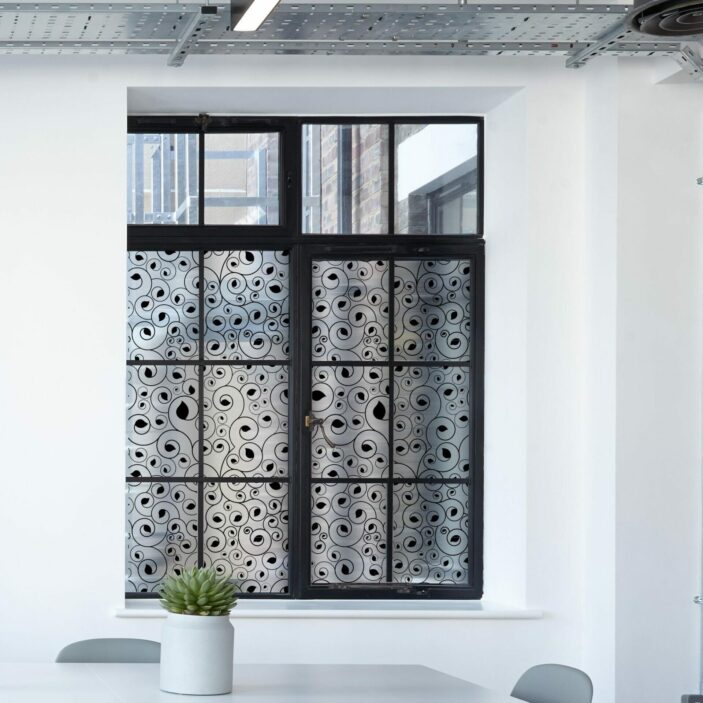 stickpretty_sheer_privacy_window_film_calla_bk.jpg stickpretty_sheer_privacy_window_film_calla_bk.jpg