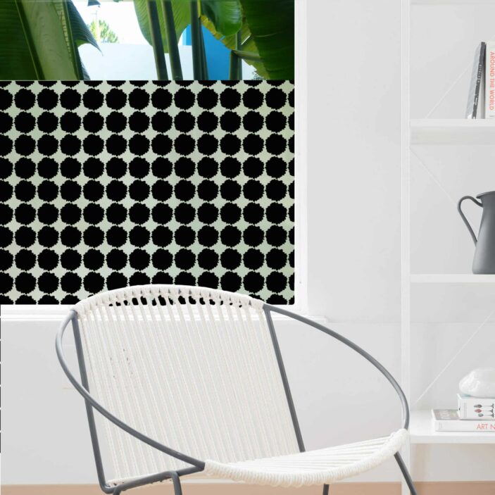 stickpretty_privacy_window_film_dot_dot_bk stickpretty_privacy_window_film_dot_dot_bk